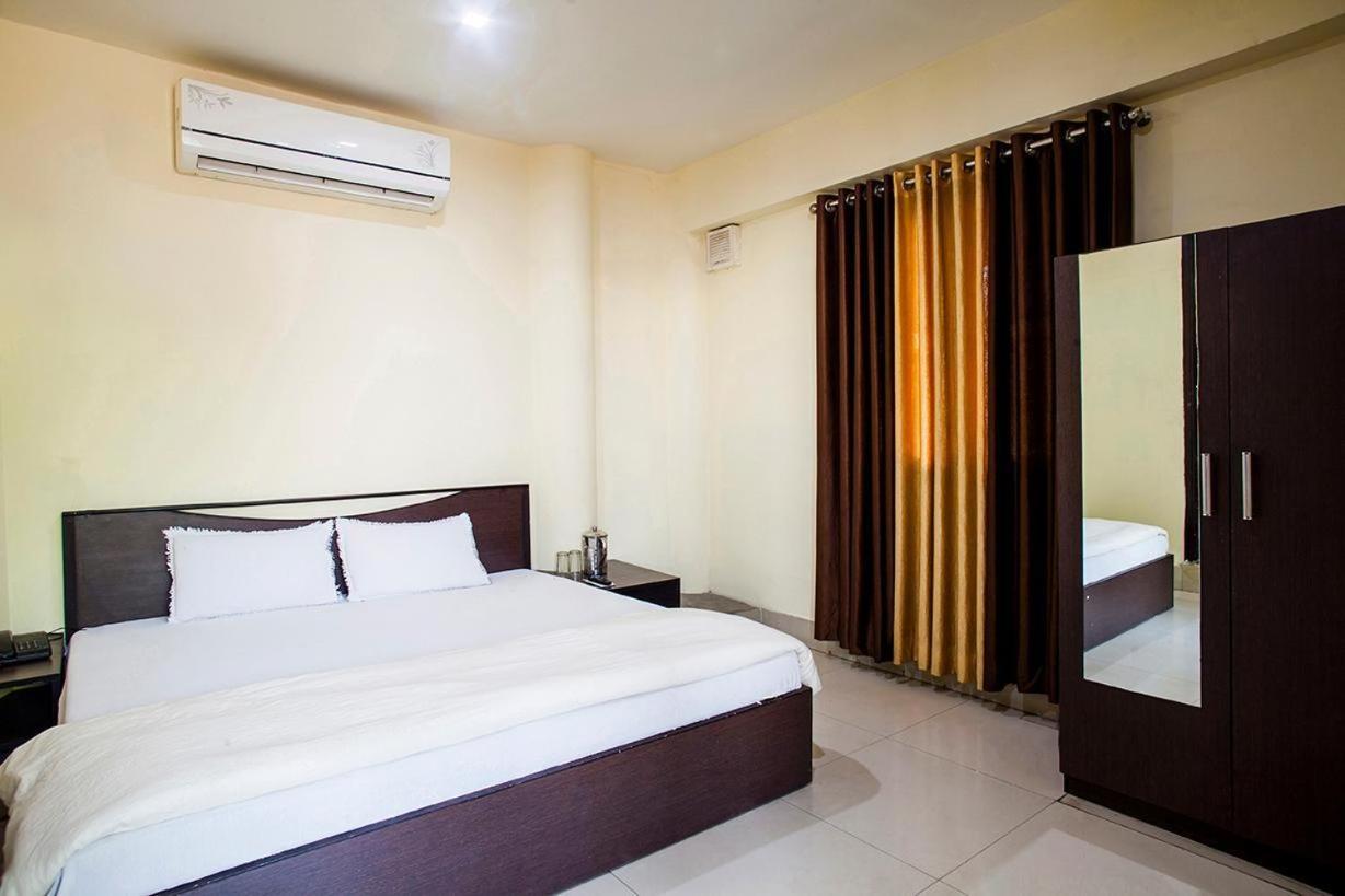Hotel Sunshine Kashipur Exterior foto